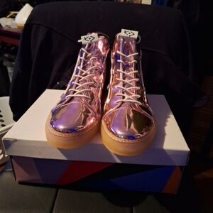 Katy Perry Miranda LED Sneakers Size 11 Pink